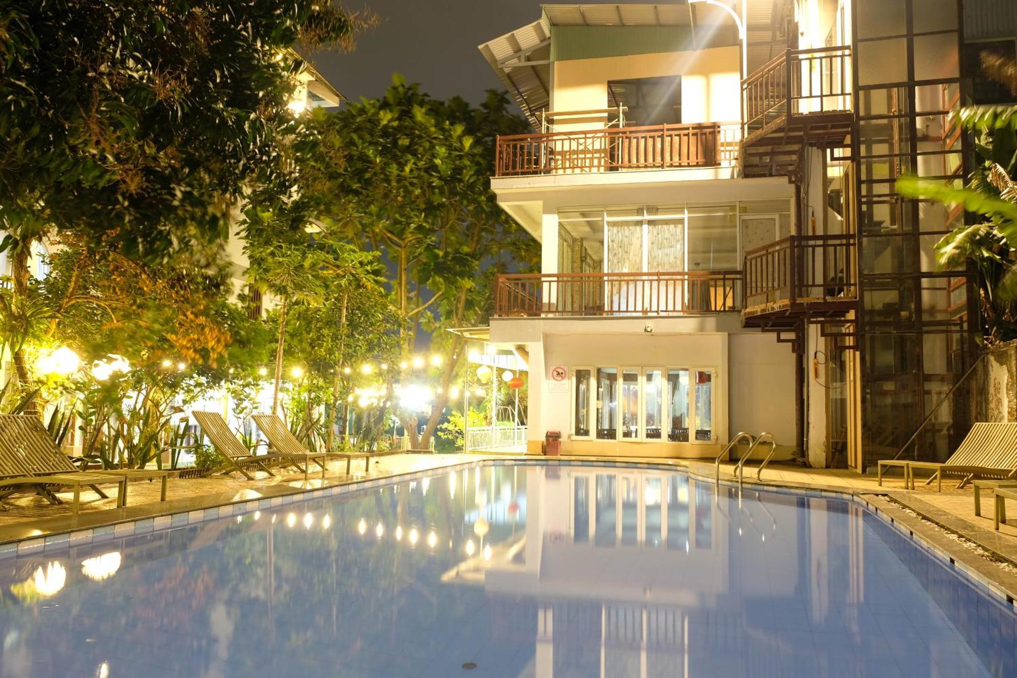 Paradise Hotel Хой Ан Екстериор снимка