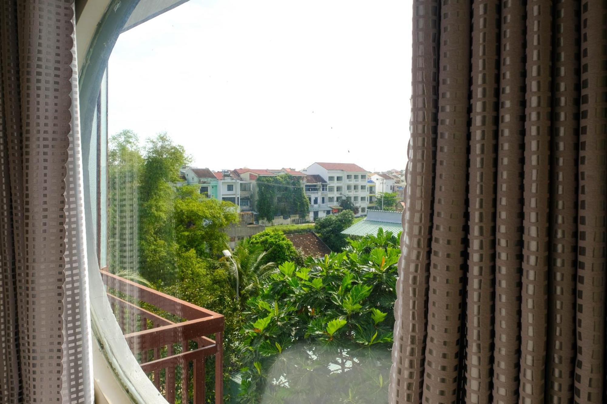 Paradise Hotel Хой Ан Екстериор снимка