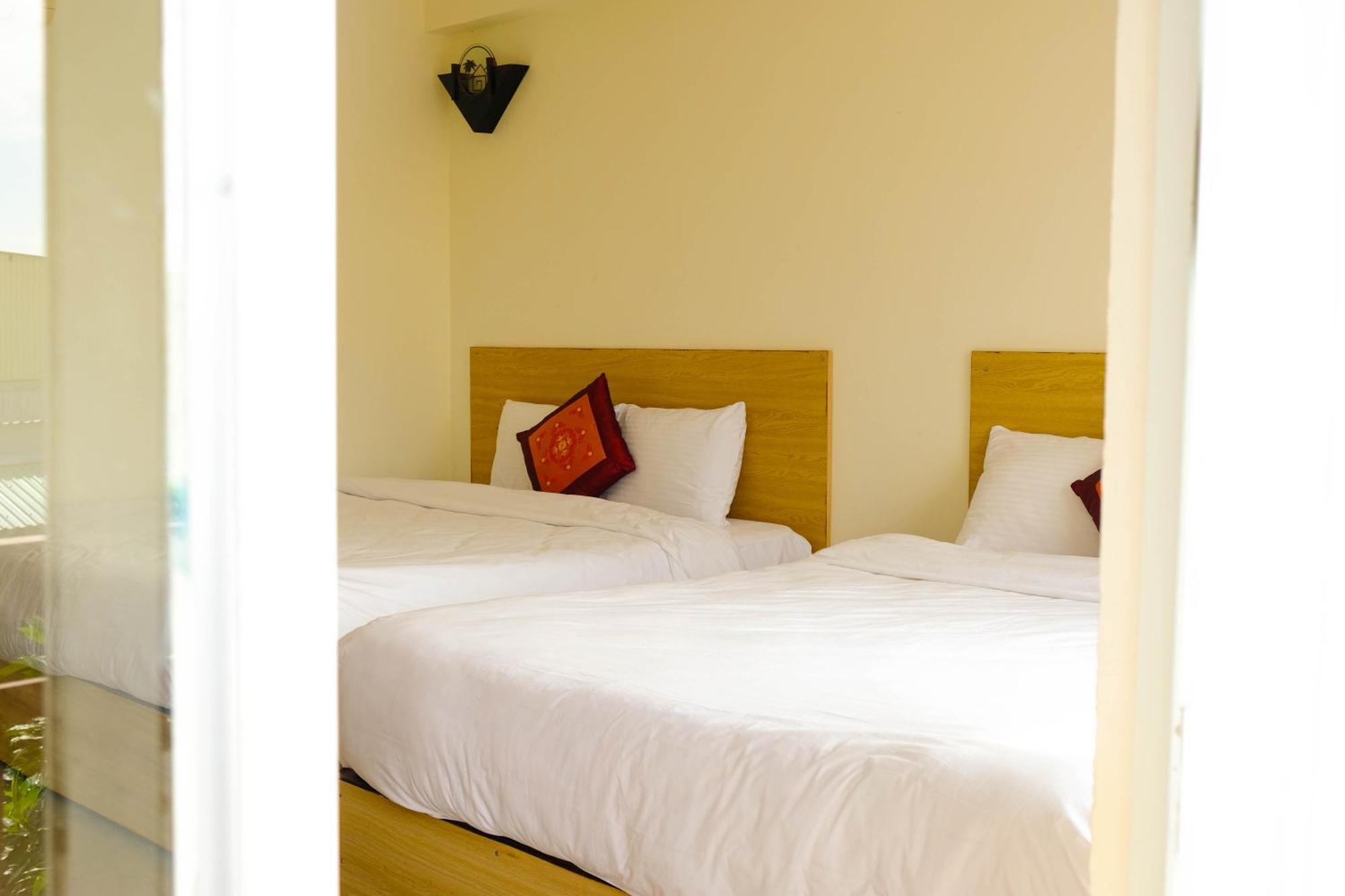 Paradise Hotel Хой Ан Екстериор снимка